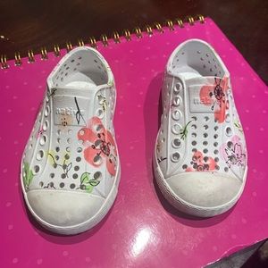 Natives Jefferson Floral Print C5